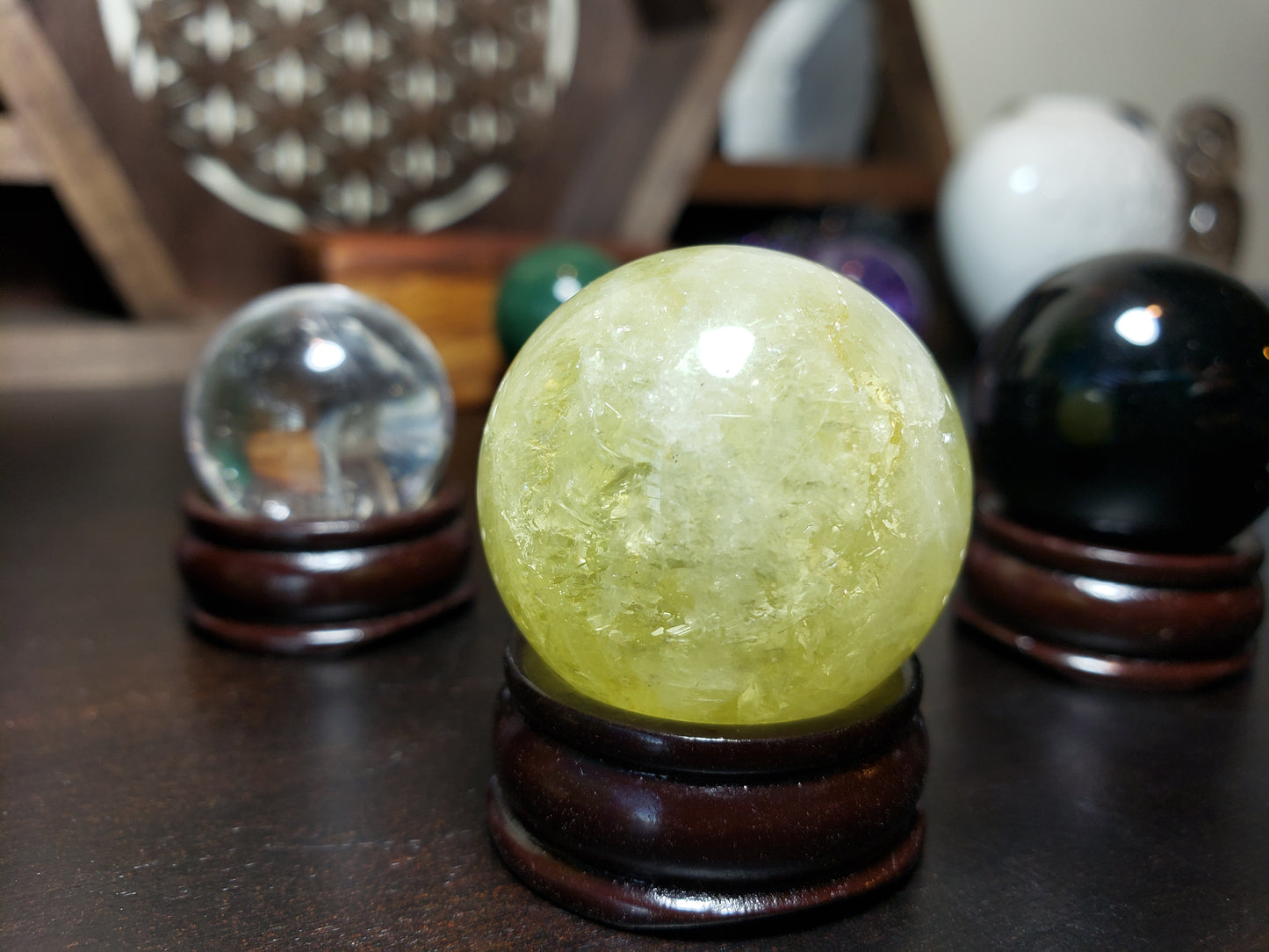 Mini crystal sphere with stand
