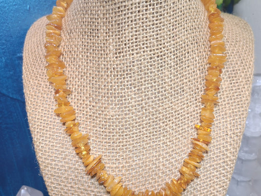 Amber Adult Necklace - golden